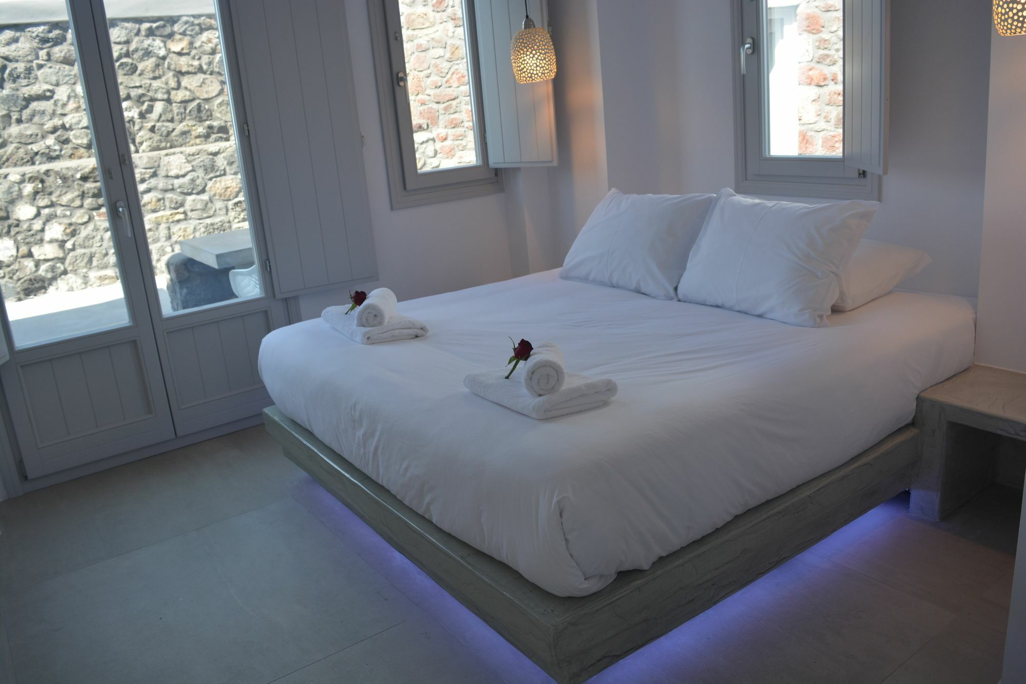 Hotel Elysian Santorini Oia  Esterno foto